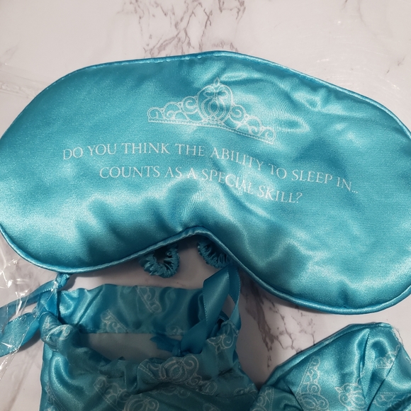 The Selection, sleeping mask hair tie satin light blue quote, Litjoy Crate - Picture 2 of 4